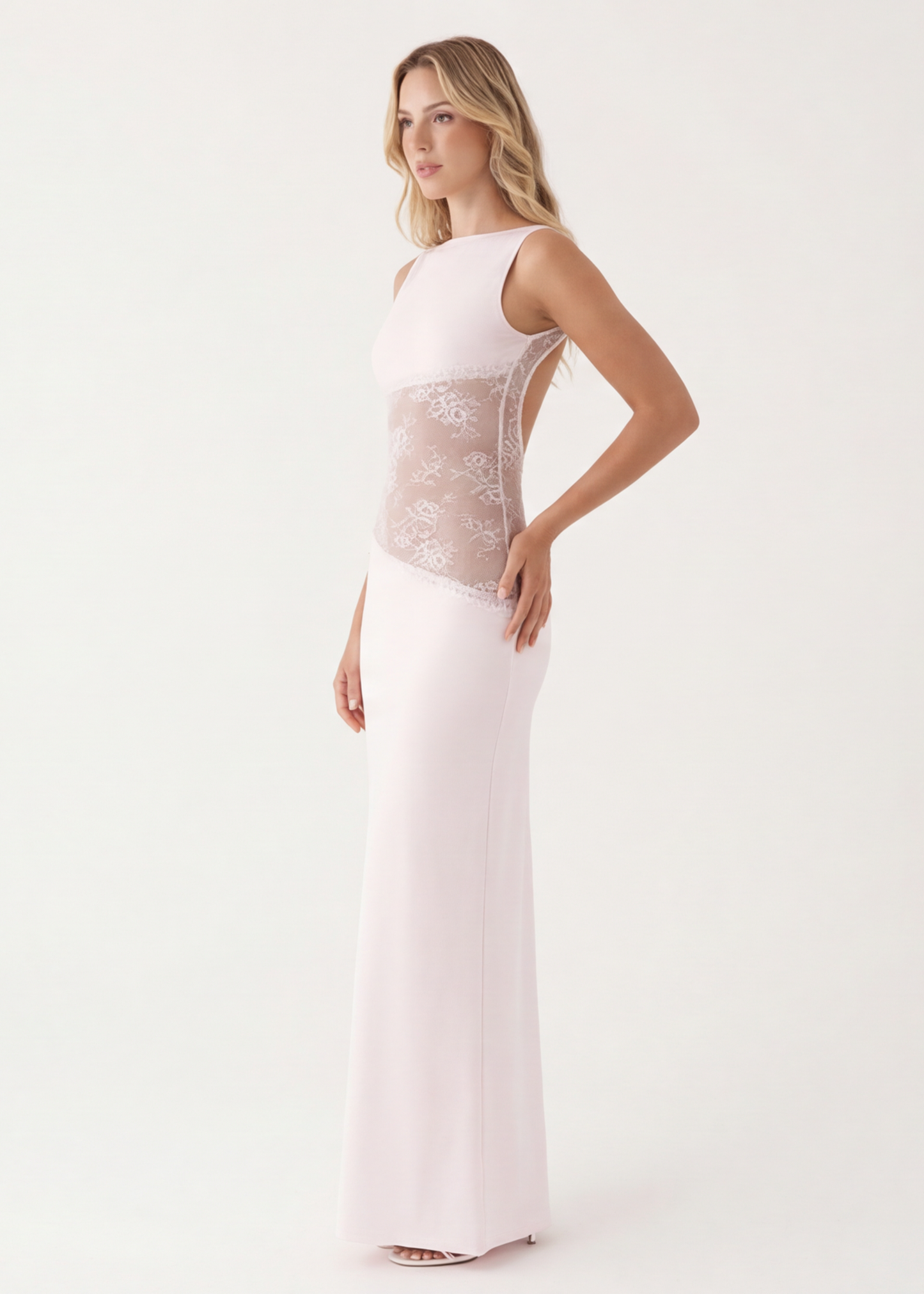 OLIVIA | Veil Cut Maxi
