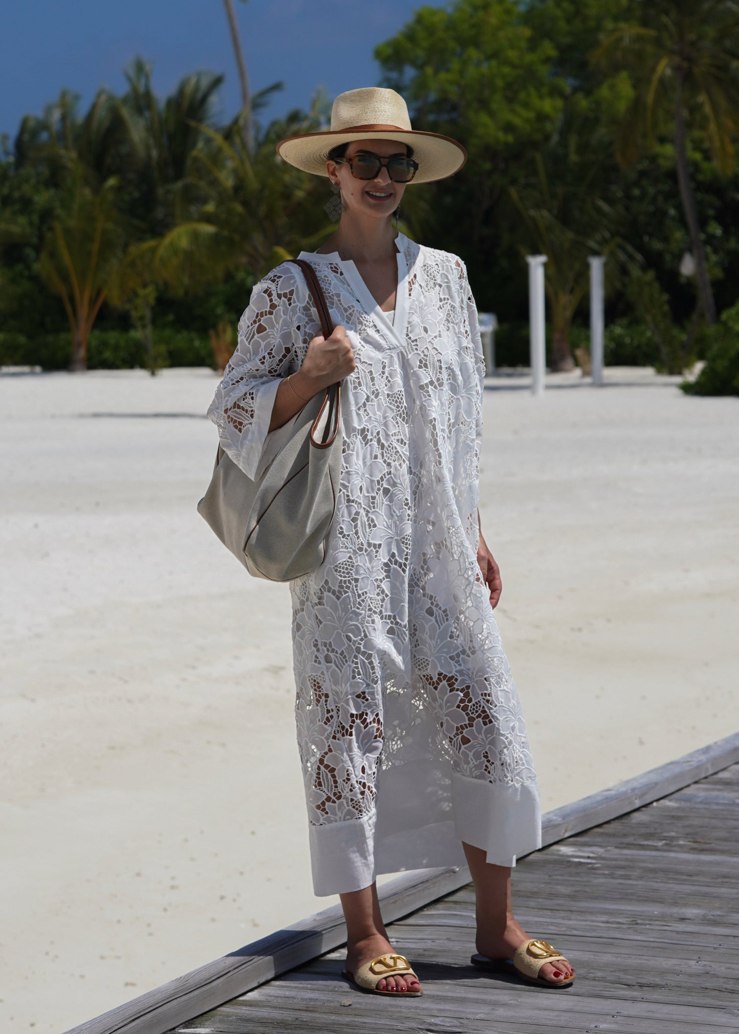 Luana Dress in White Lace