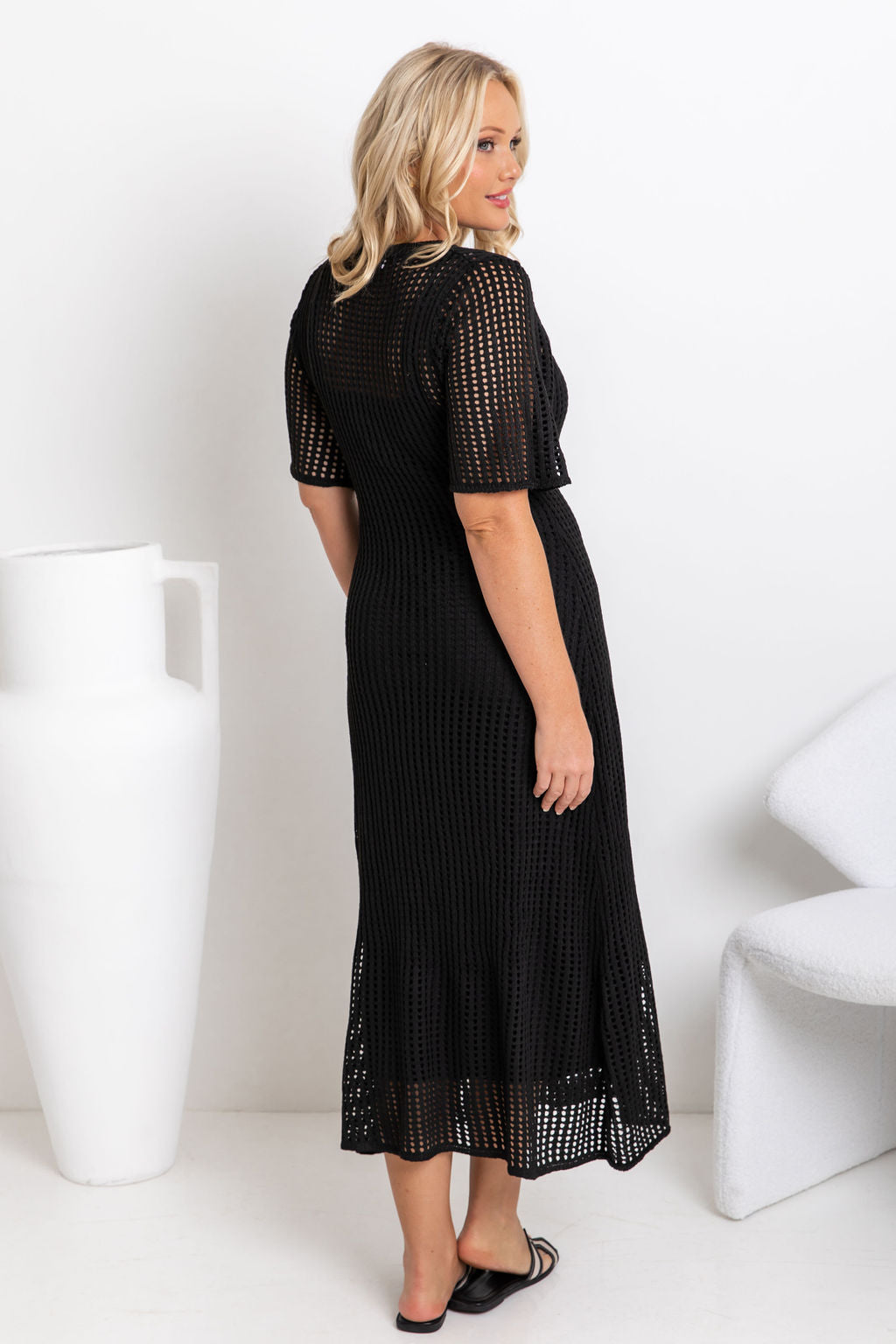 Airlie – Wide Crochet Dress – Black