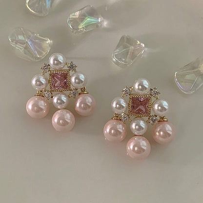 Arianna Pearl Earring In Pink