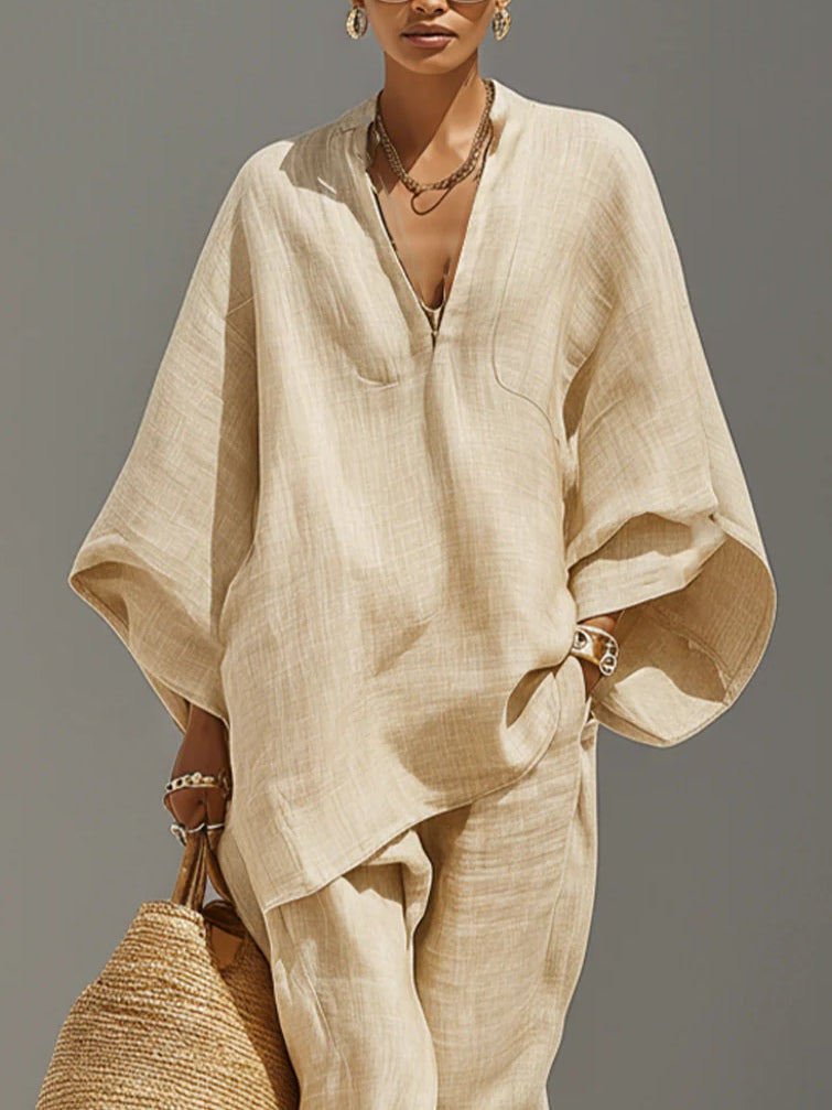 Arianna | Minimalist Top and Jogger Trousers with Asymmetrical Hem in Light Khaki