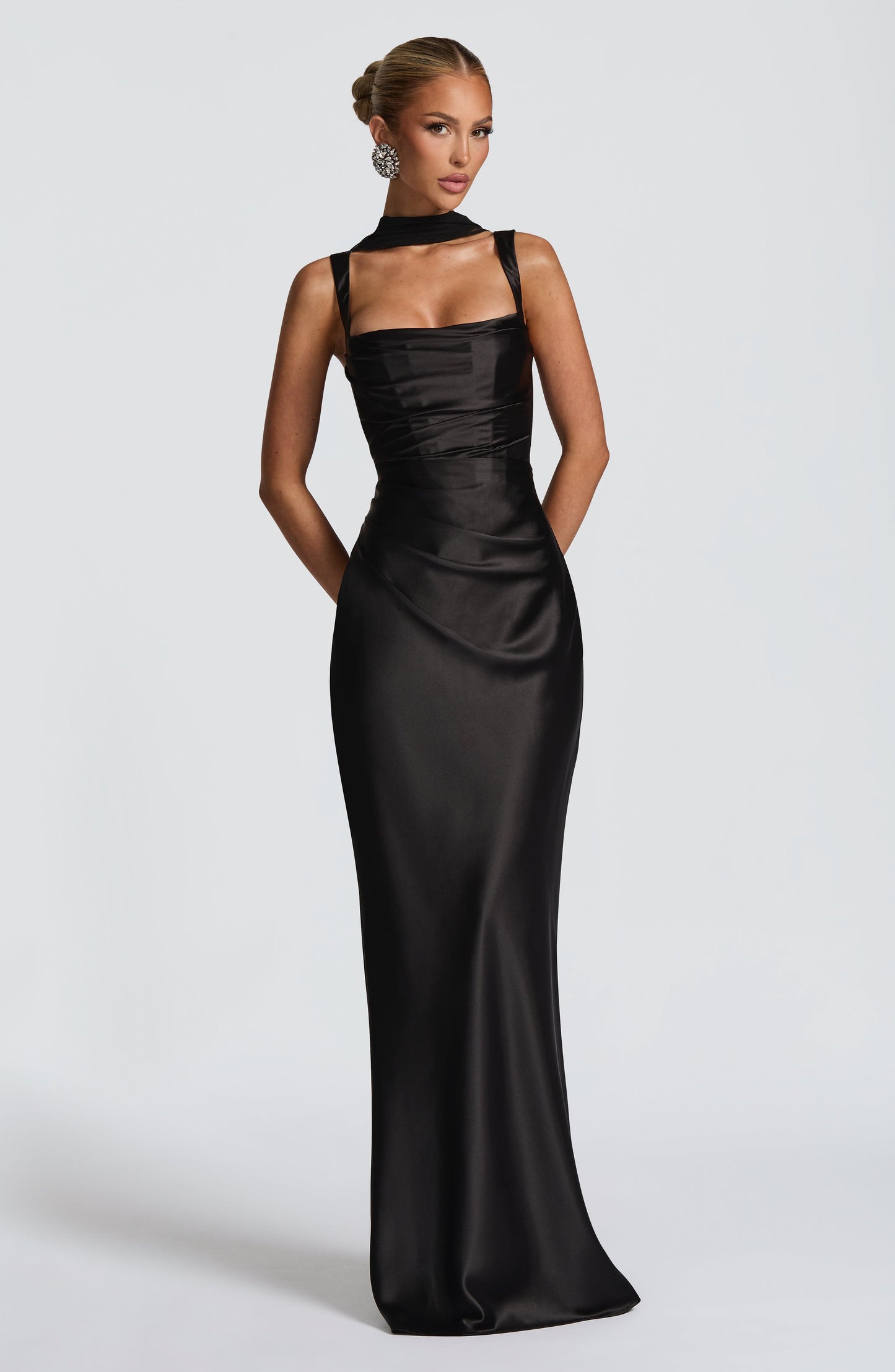 Calanthe Maxi Dress - Black 🖤