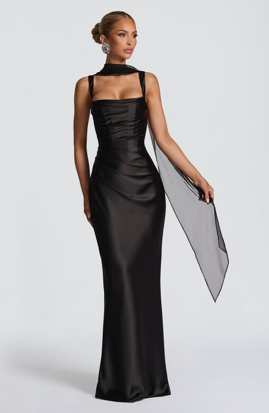 Calanthe Maxi Dress - Black 🖤