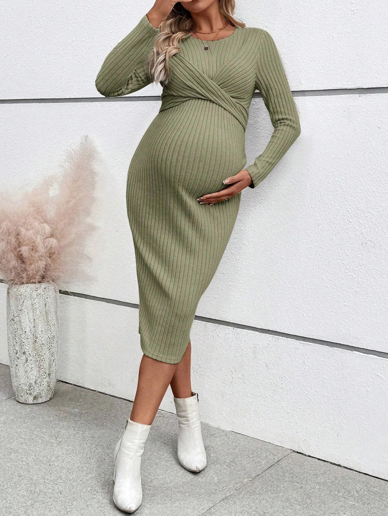 Ribbed Maternity Dress with Tie Details