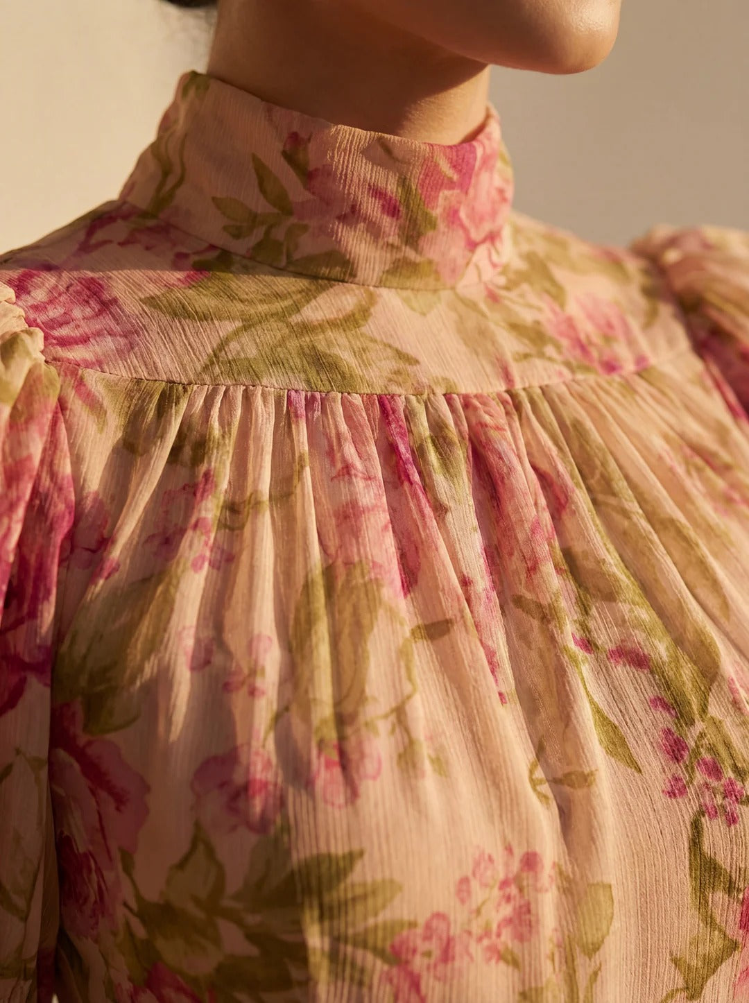 Fiora | Vintage Rose Print Maxi Dress with Puff Sleeves