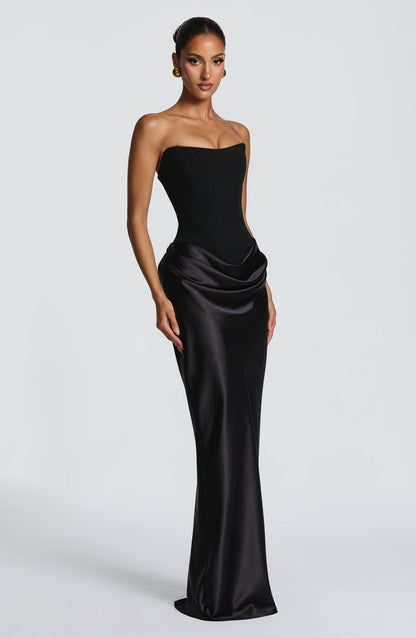Maggie Maxi Dress - Black 🖤