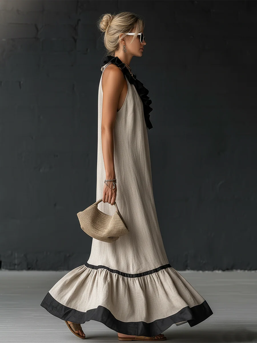 Elegant and romantic maxi dress with ruffles and colour-block panels