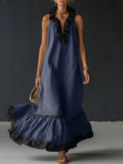 Elegant and romantic maxi dress with ruffles and colour-block panels